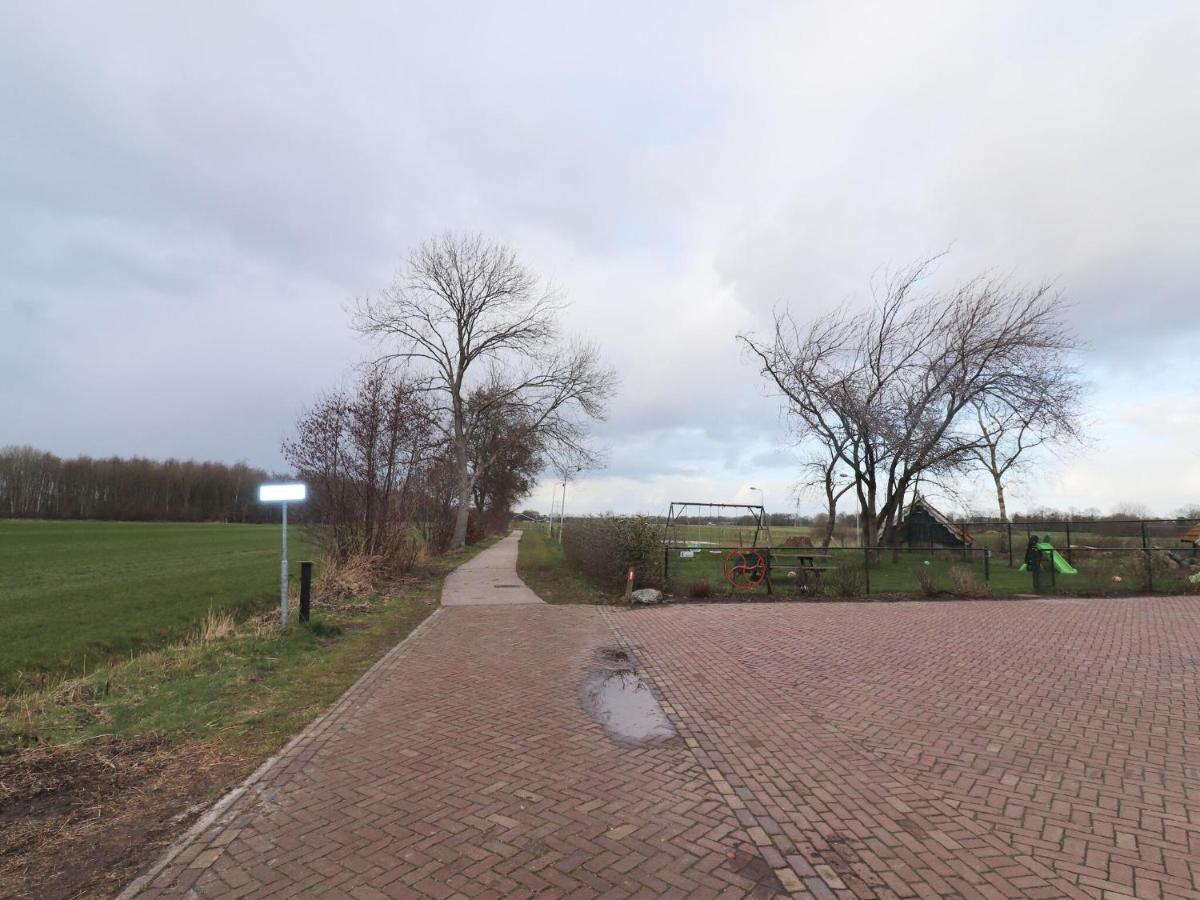 Fine Holiday Home In Donkerbroek Kültér fotó