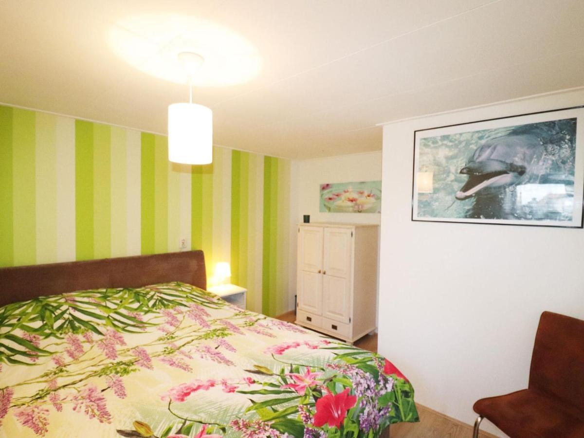 Fine Holiday Home In Donkerbroek Kültér fotó